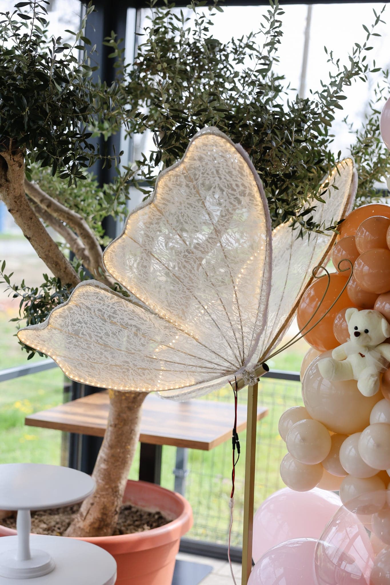 Dekoracije i buketi od srca - slika 32