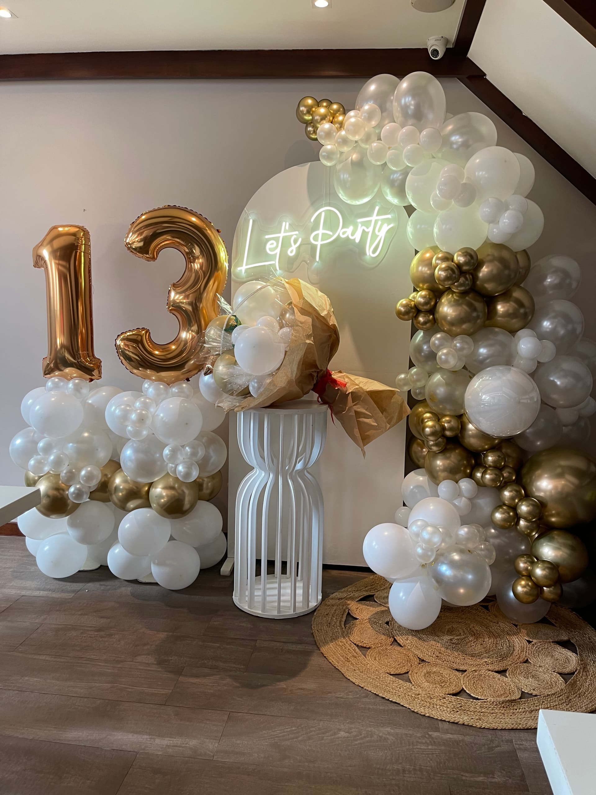 Dekoracije i buketi od srca - slika 36