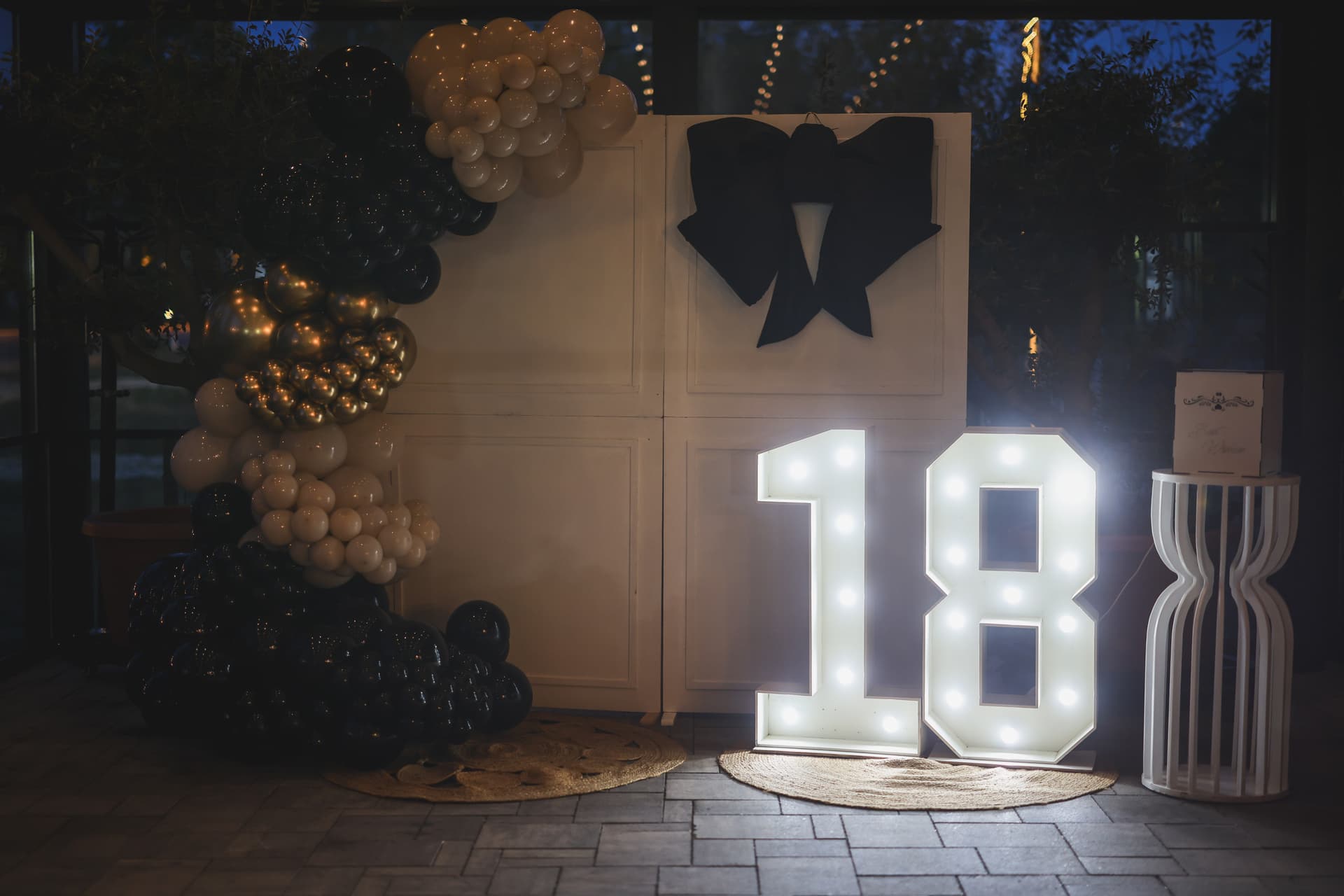 Dekoracije i buketi od srca - slika 37